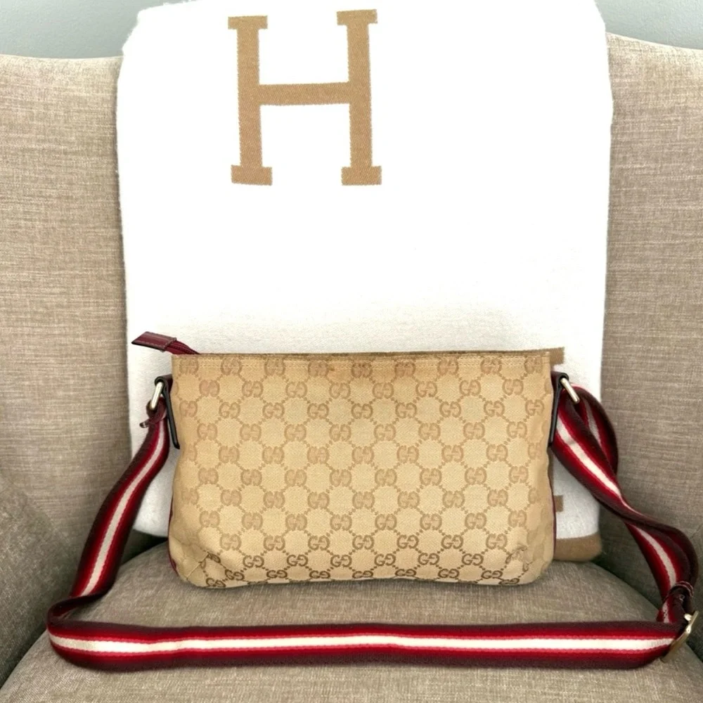 Gucci authentic brown